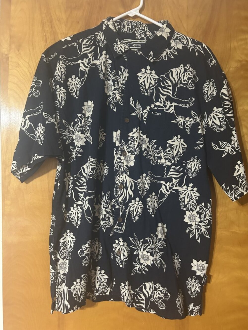 OP Ocean Pacific Hawaiian Button Up Shirt Men's L 100% cotton